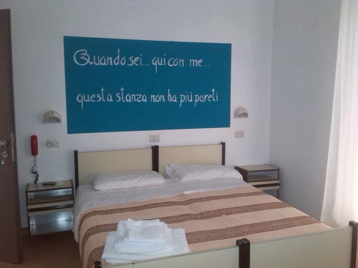 K2 Hotel カットーリカ エクステリア 写真